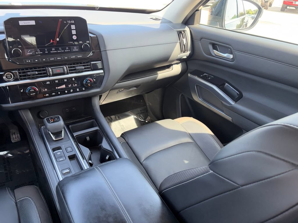 Certified 2022 Nissan Pathfinder SL FWD image 21