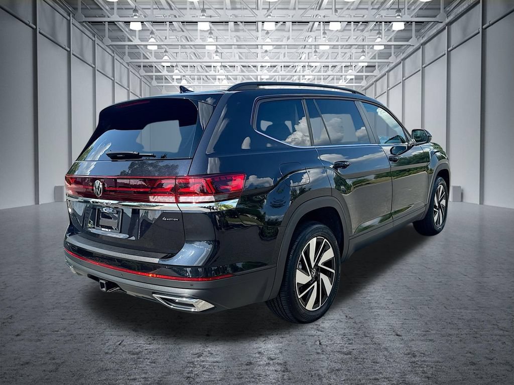 Used 2025 Volkswagen Atlas SE AWD/4WD image 9