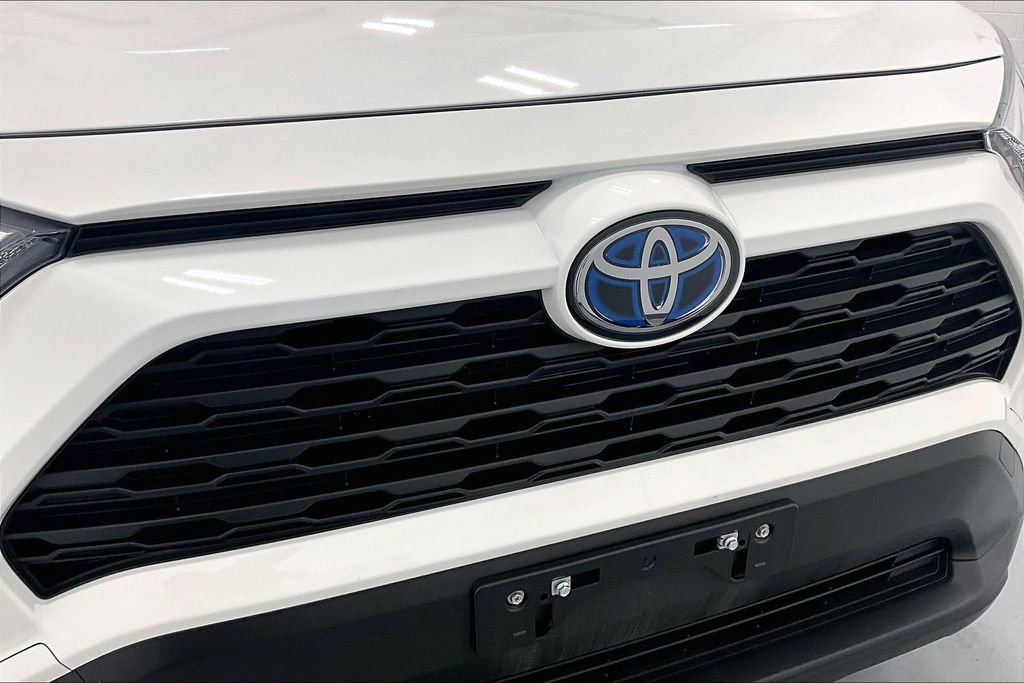 Used 2024 Toyota RAV4 XLE w/ Convenience Package AWD/4WD image 29