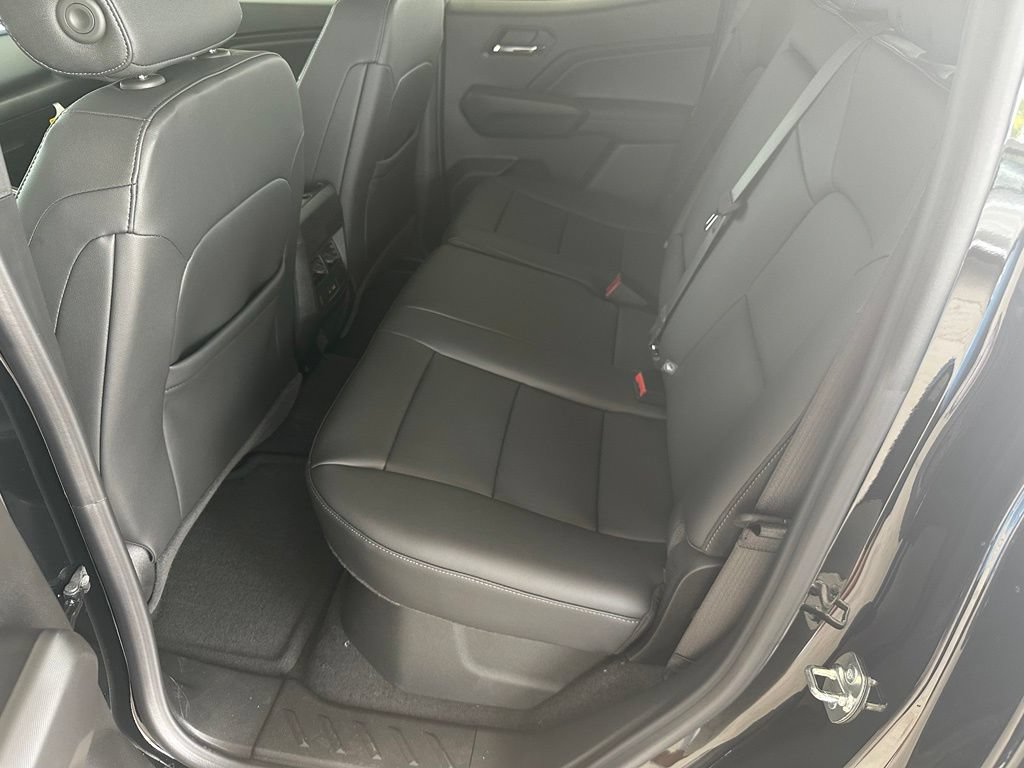 New 2026 GMC Canyon Elevation w/ Convenience Package RWD image 28