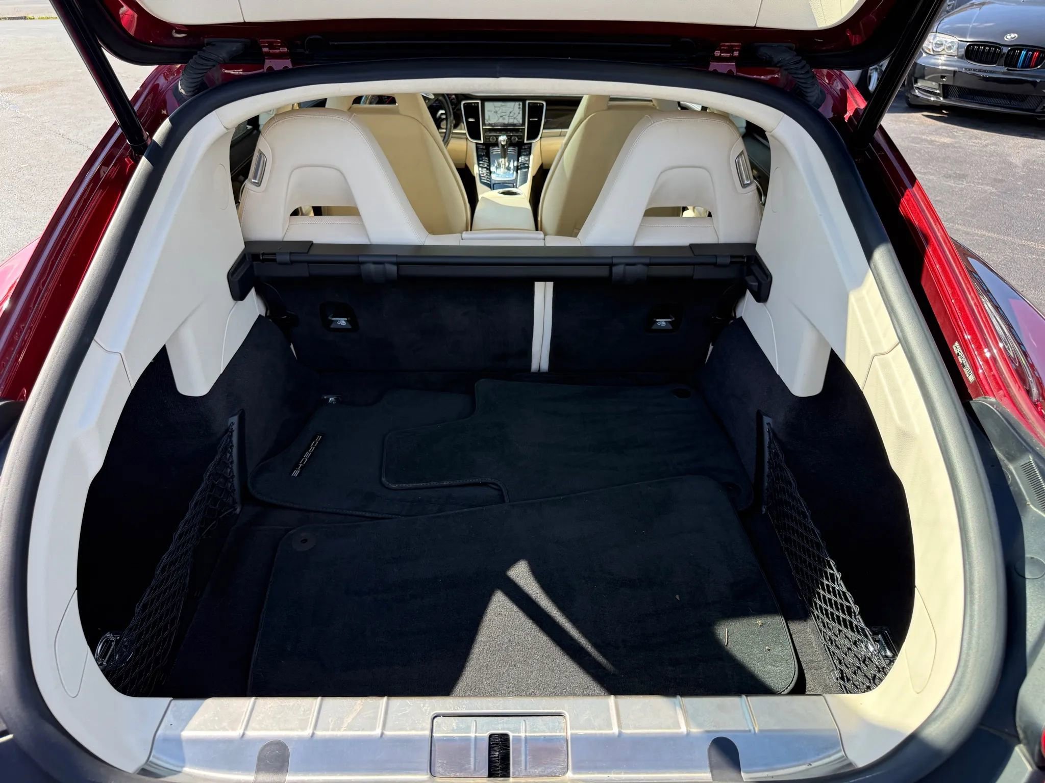 Used 2016 Porsche Panamera Turbo image 54