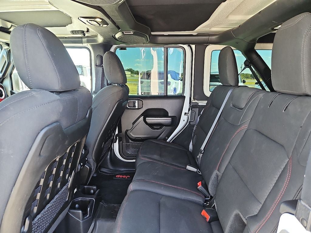 Certified 2021 Jeep Wrangler Unlimited Rubicon AWD/4WD image 17