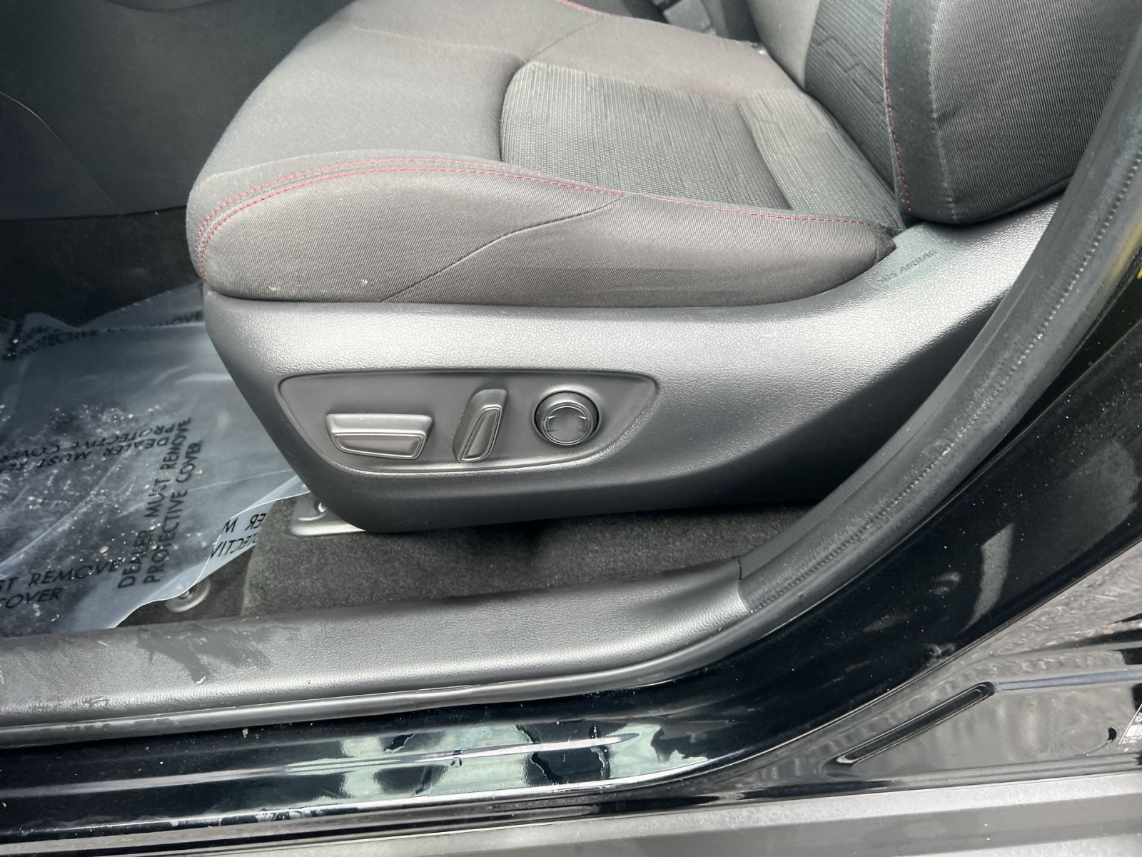 Used 2023 Toyota RAV4 SE w/ Weather & Moonroof Package AWD/4WD image 14