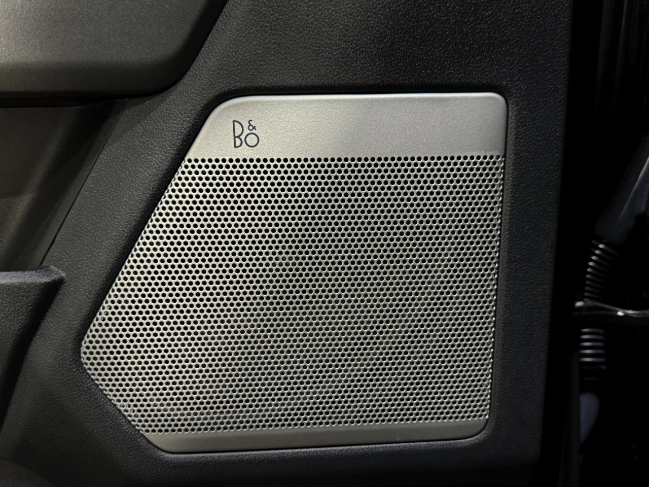 Used 2023 Ford F250 Lariat w/ Lariat Ultimate Package image 30