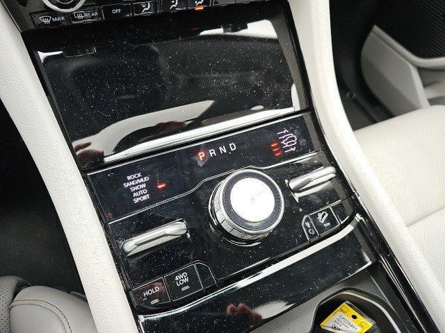 Used 2023 Jeep Grand Cherokee L Overland w/ Luxury Tech Group IV image 24