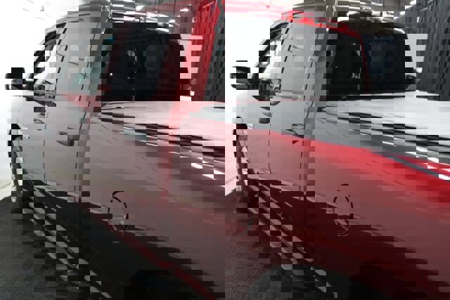 Used 2018 RAM 1500 Express image 11