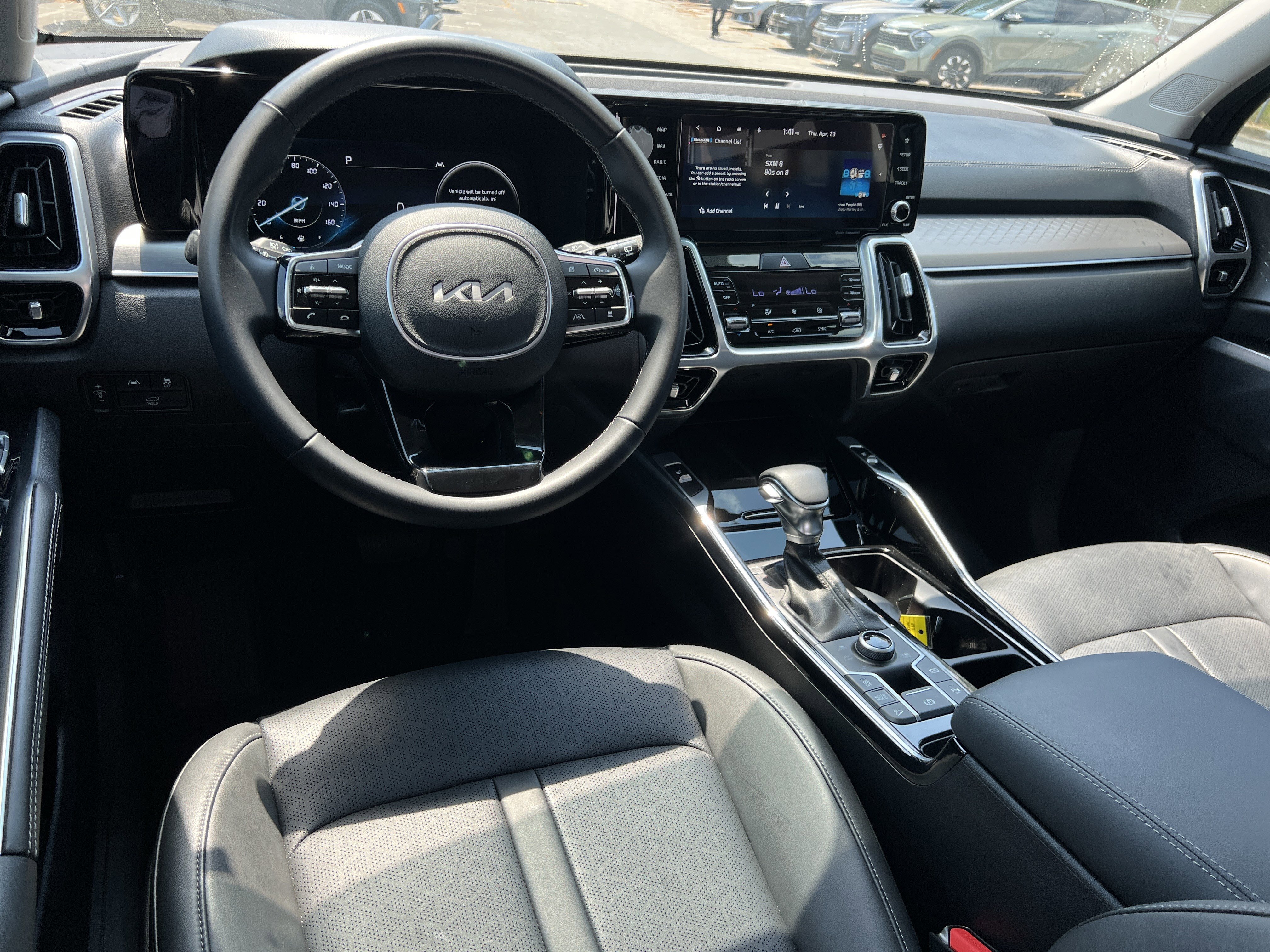 Used 2023 Kia Sorento SX AWD/4WD image 22