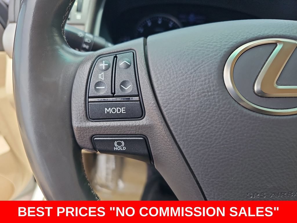Used 2016 Lexus LS 460 w/ Comfort Package RWD image 17