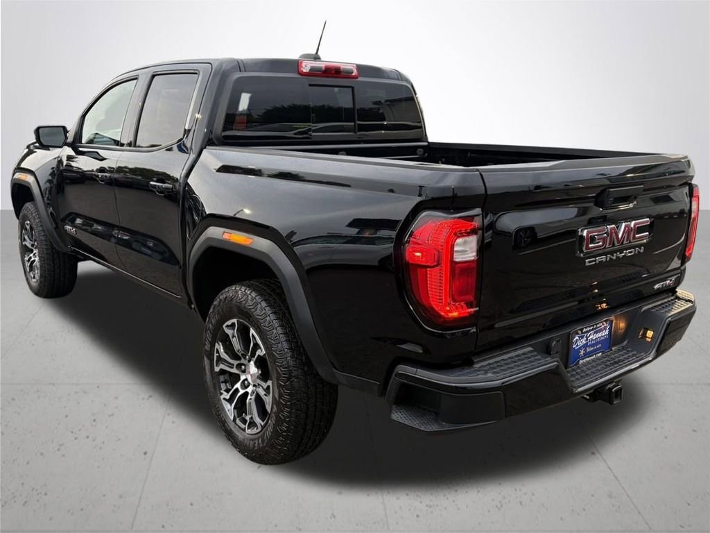 Used 2024 GMC Canyon AT4 image 10