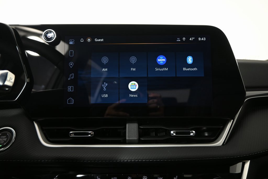 New 2026 Chevrolet Equinox LT w/ Convenience Package II image 30