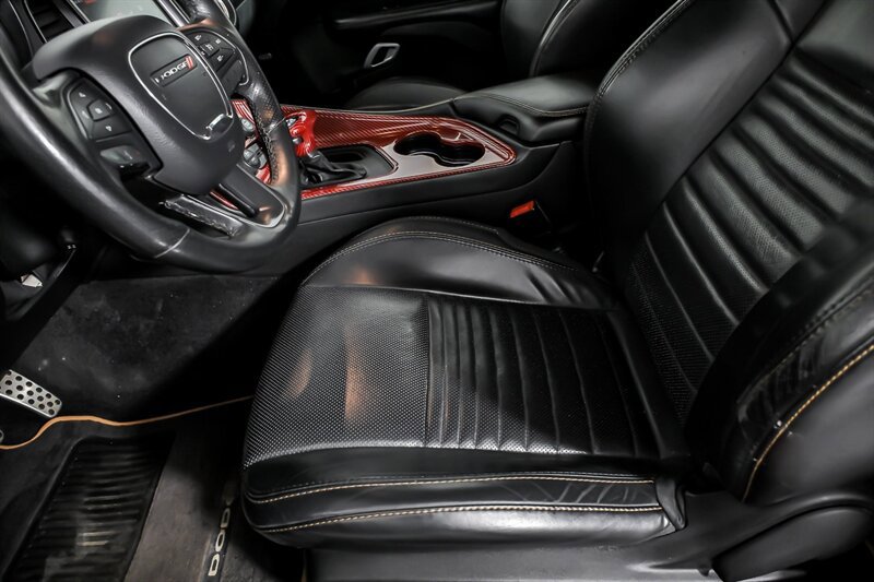 Used 2016 Dodge Challenger R/T Plus RWD image 17