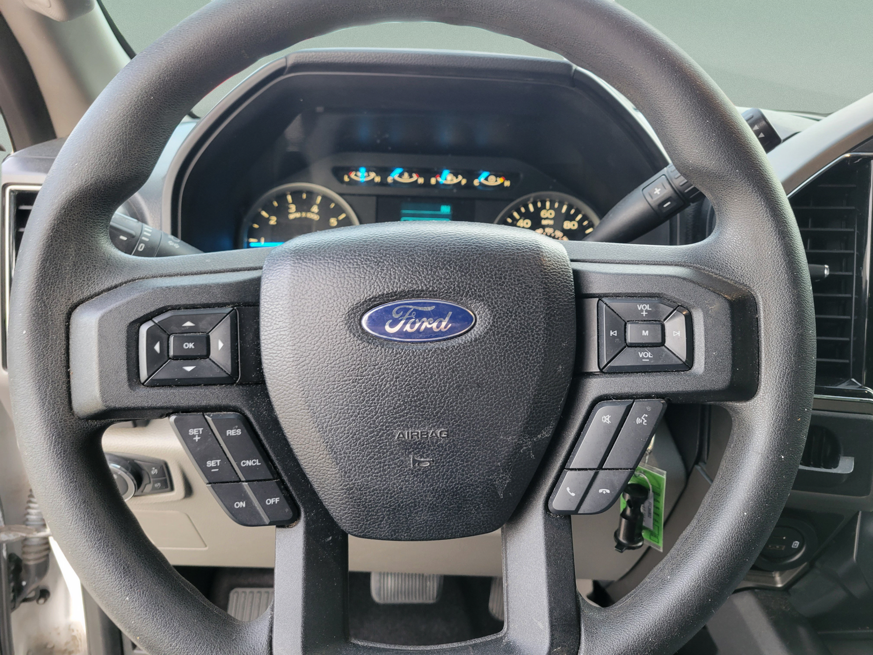 Used 2015 Ford F150 XLT RWD image 19