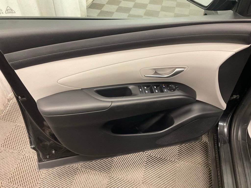 Used 2025 Hyundai Tucson SEL image 22