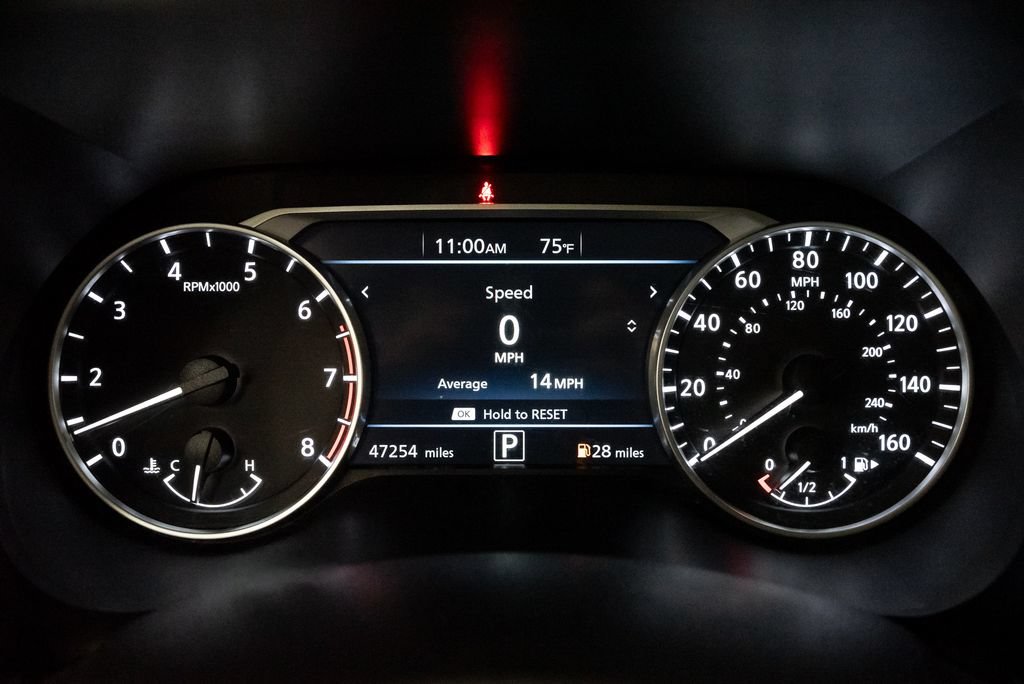 Used 2020 Nissan Sentra SV FWD image 13