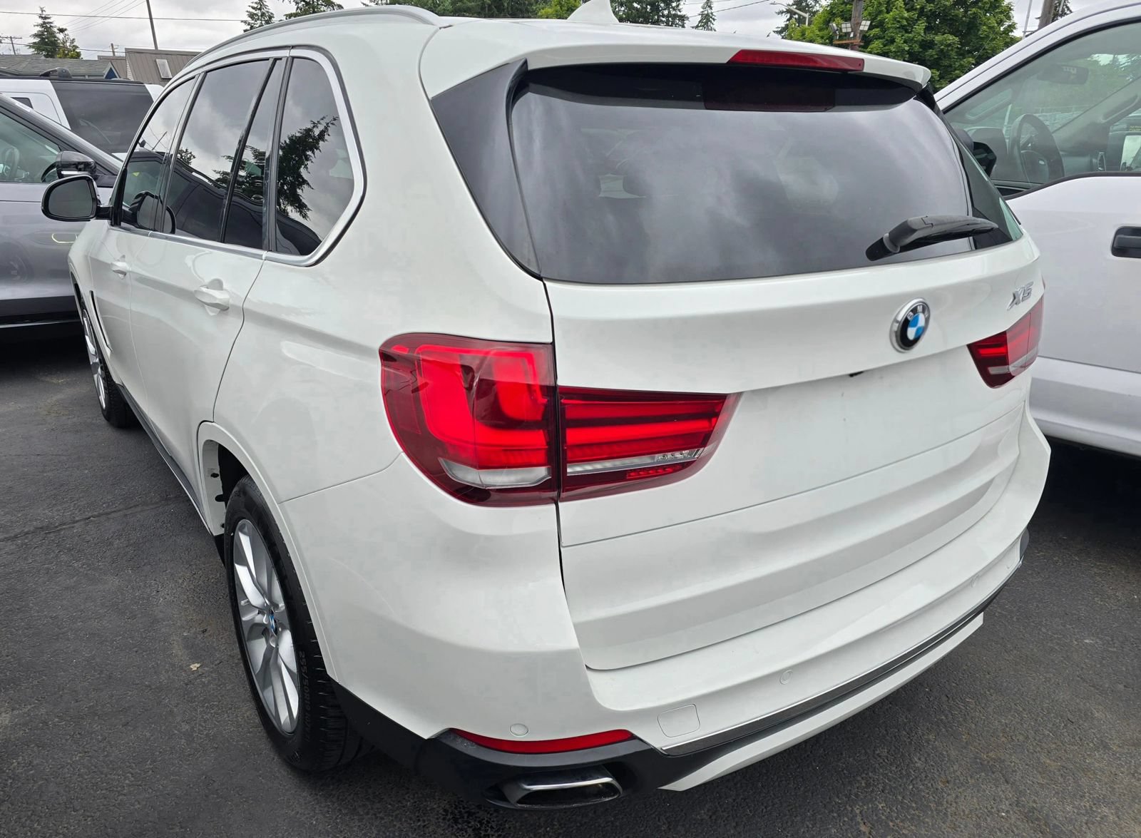 Used 2018 BMW X5 sDrive35i RWD image 2