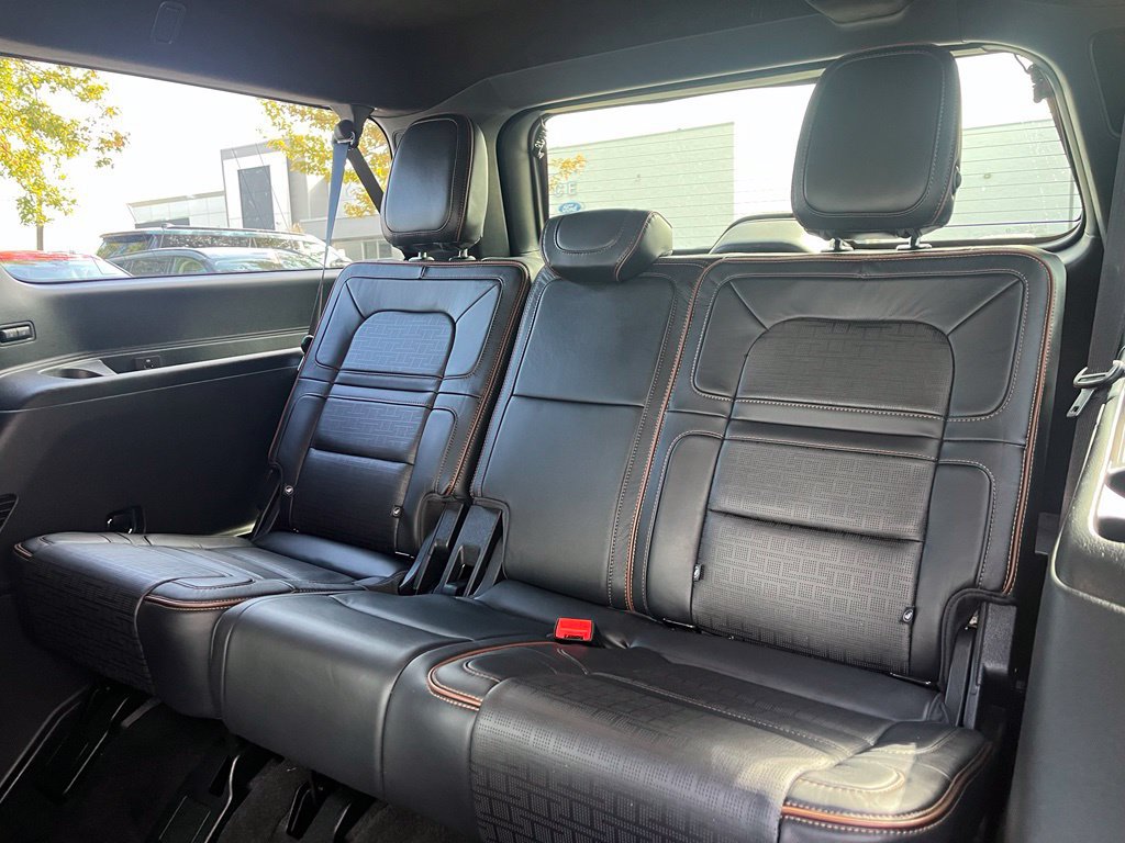 Certified 2023 Lincoln Navigator L Black Label AWD/4WD image 18