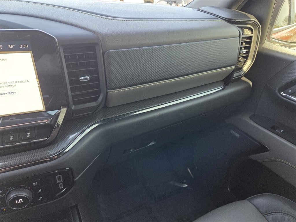 Used 2022 Chevrolet Silverado 1500 ZR2 image 31