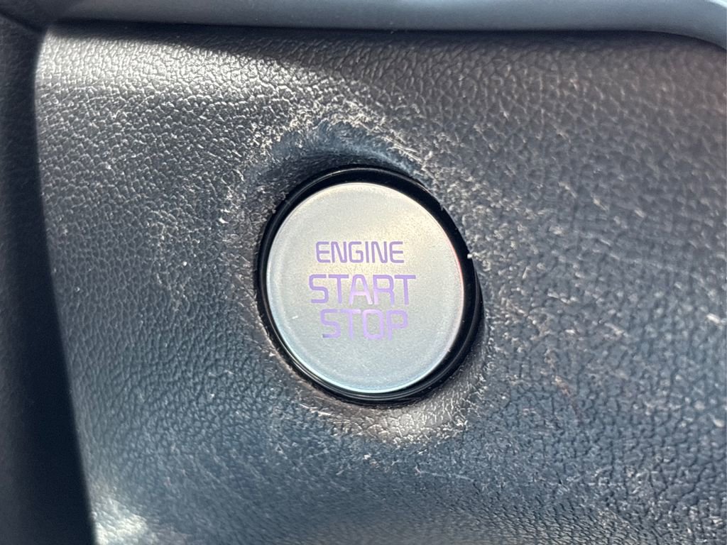 Used 2025 Kia Sorento S image 27