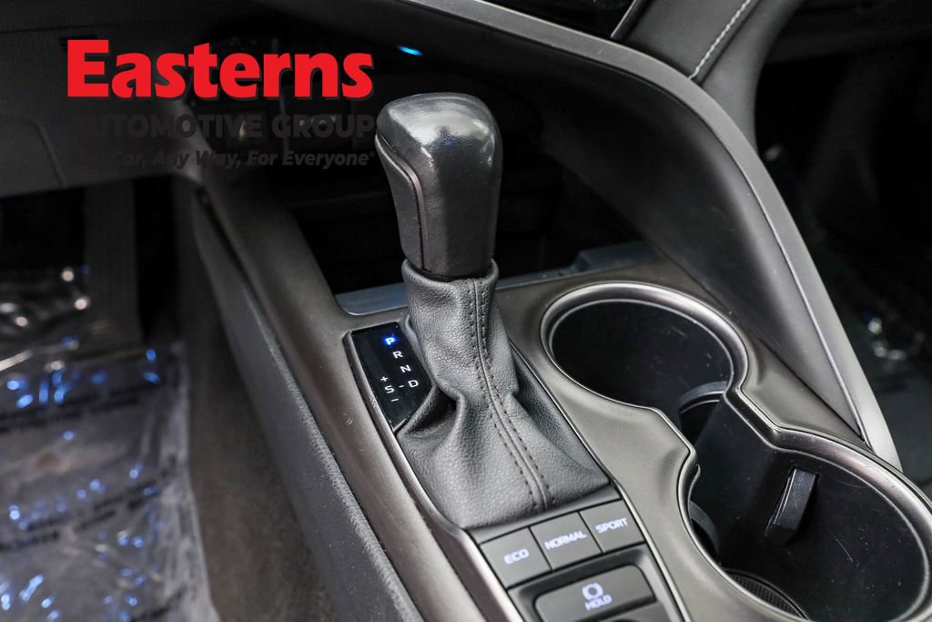 Used 2023 Toyota Camry XSE image 16