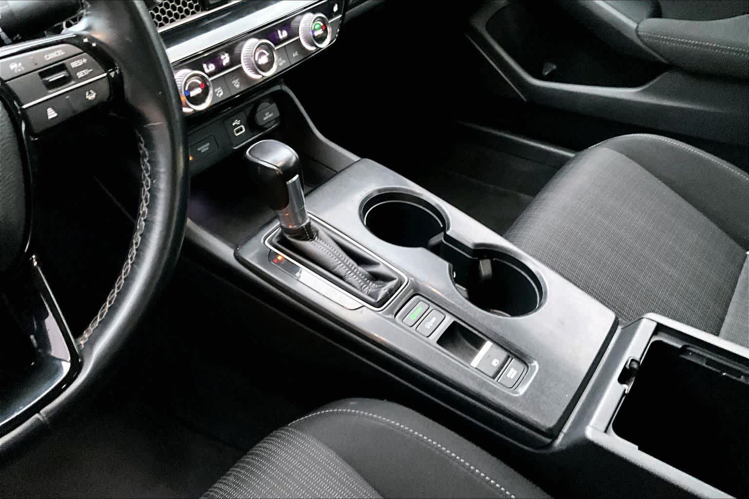 Used 2022 Honda Civic EX image 18