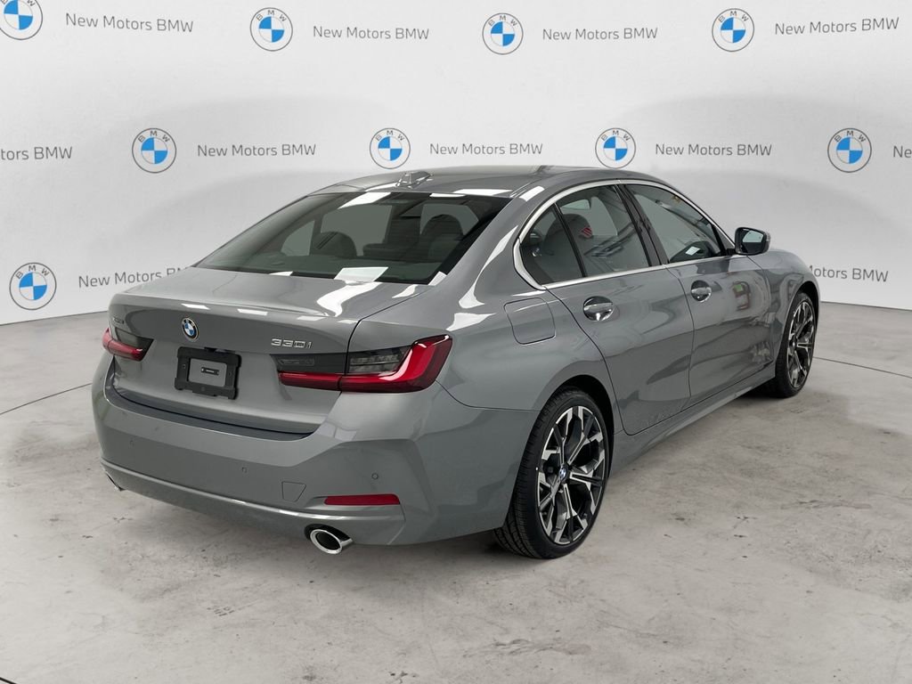 New 2026 BMW 330i xDrive Sedan w/ Premium Package image 4