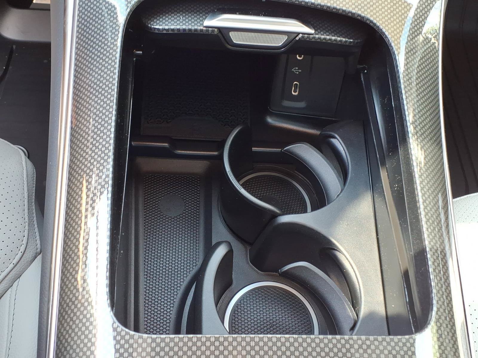 New 2026 Mercedes-Benz GLC 300 4MATIC image 31