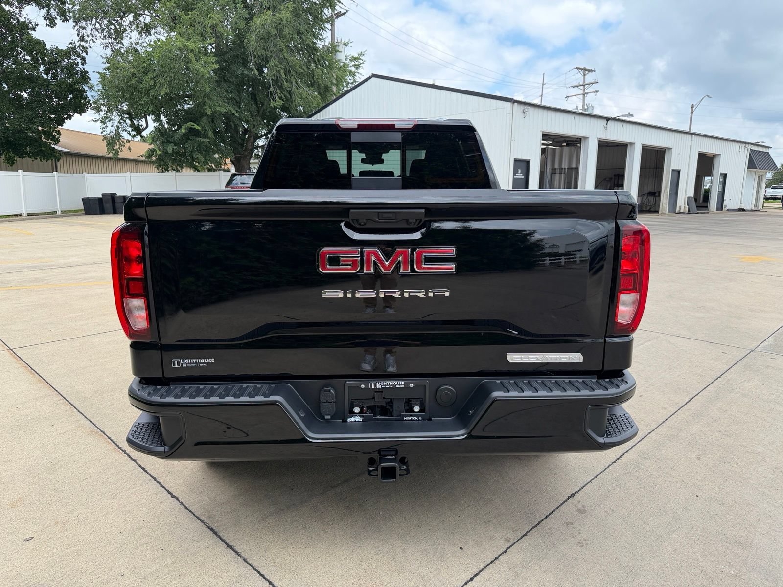 New 2026 GMC Sierra 1500 Elevation w/ Preferred Package AWD/4WD image 32