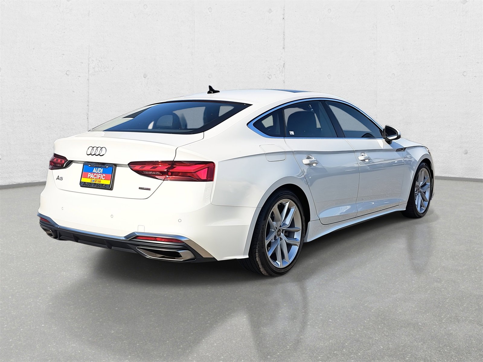 Used 2023 Audi A5 2.0T Premium w/ Convenience Package image 5