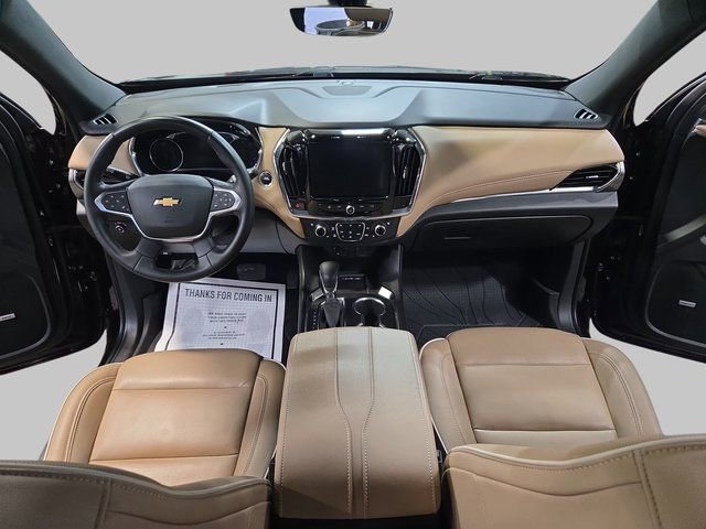 Used 2023 Chevrolet Traverse Premier image 9