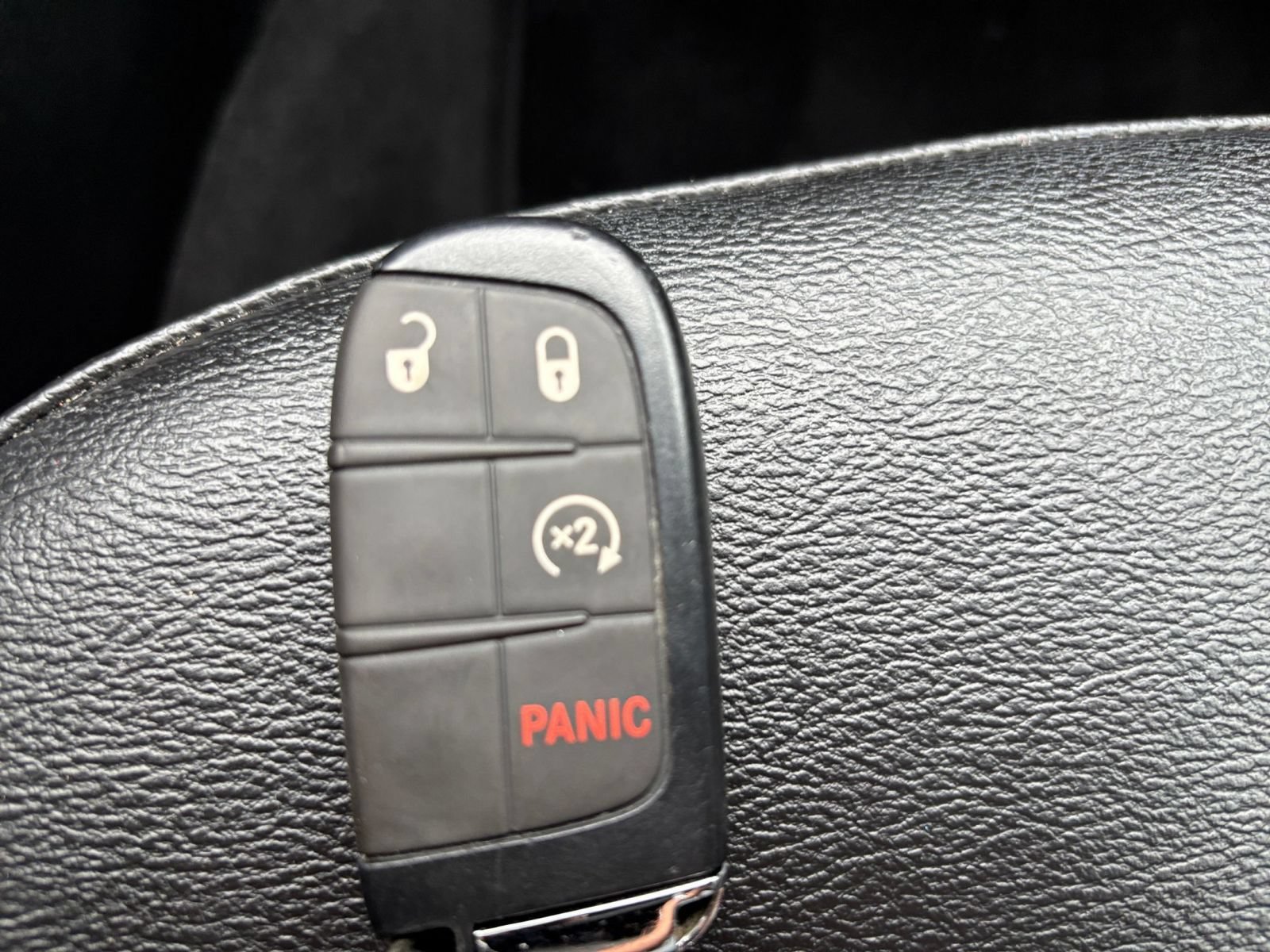 Used 2025 Jeep Compass Limited AWD/4WD image 27