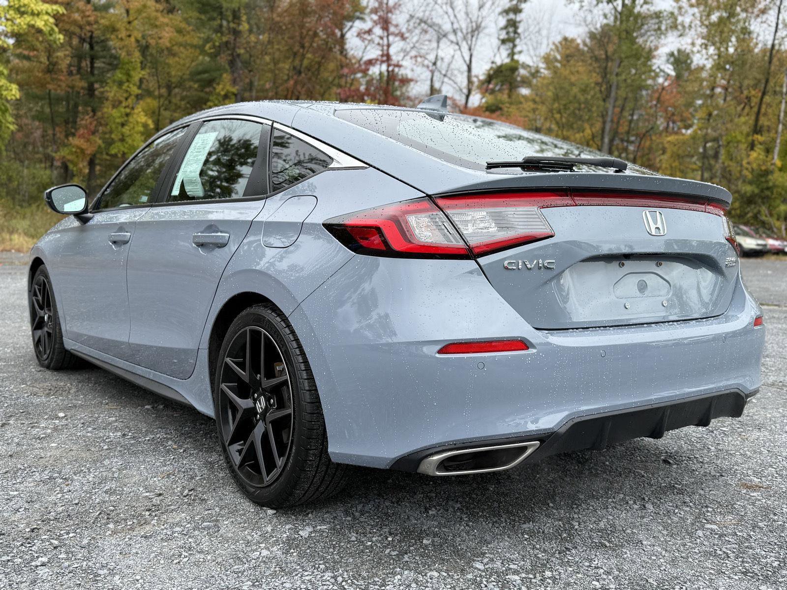 Used 2023 Honda Civic Sport Touring image 7