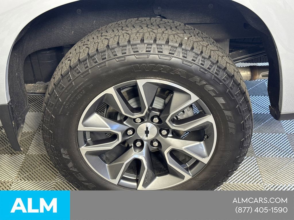 Used 2025 Chevrolet Silverado 1500 RST w/ RST All Star Premium Package AWD/4WD image 23