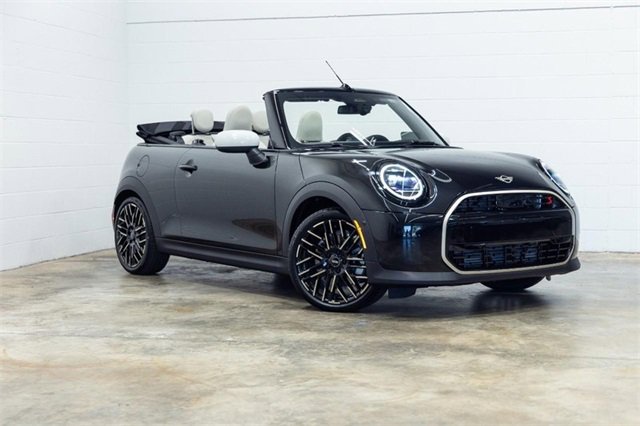 New 2025 MINI Cooper S image 4