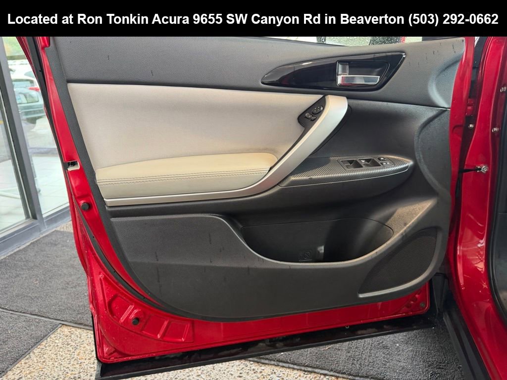 Used 2018 Mitsubishi Eclipse Cross SE image 11