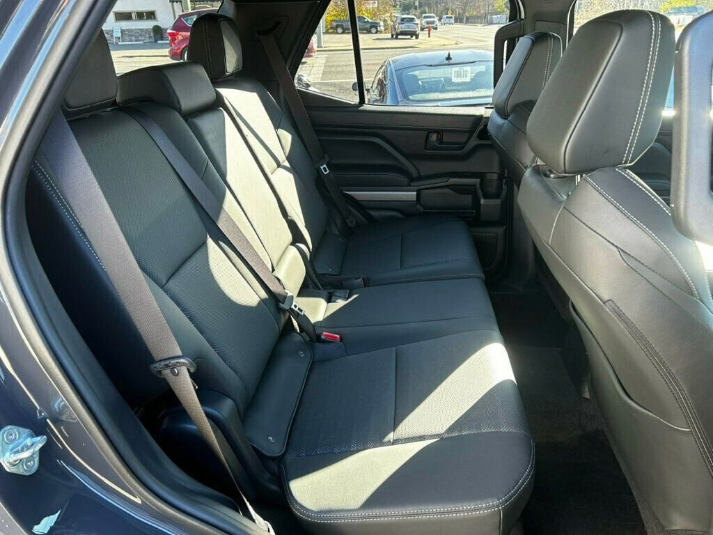 Used 2025 Toyota 4Runner TRD Sport image 16