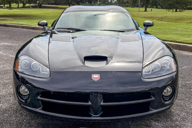 Used 2006 Dodge Viper SRT-10 RWD image 13