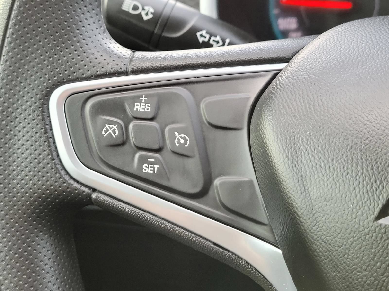 Used 2022 Chevrolet Malibu LS FWD image 30