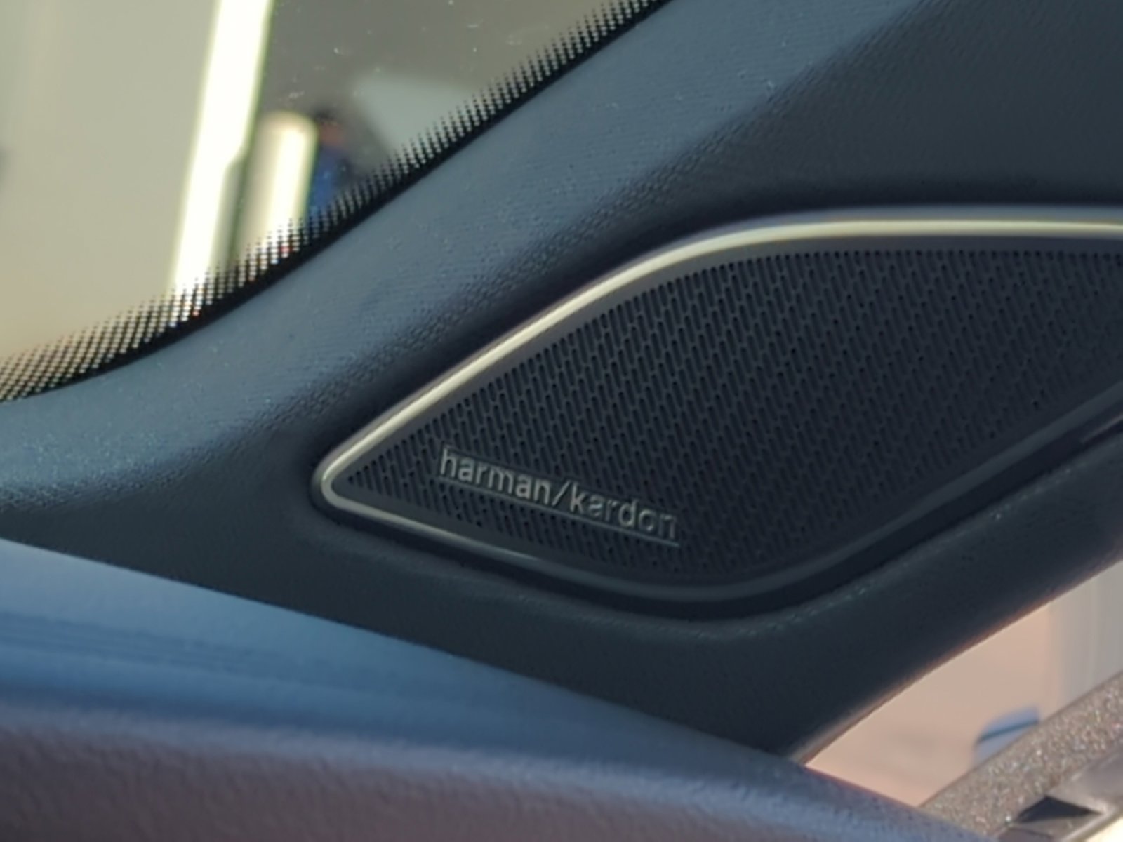 New 2026 Volkswagen Tiguan SEL R-Line image 26