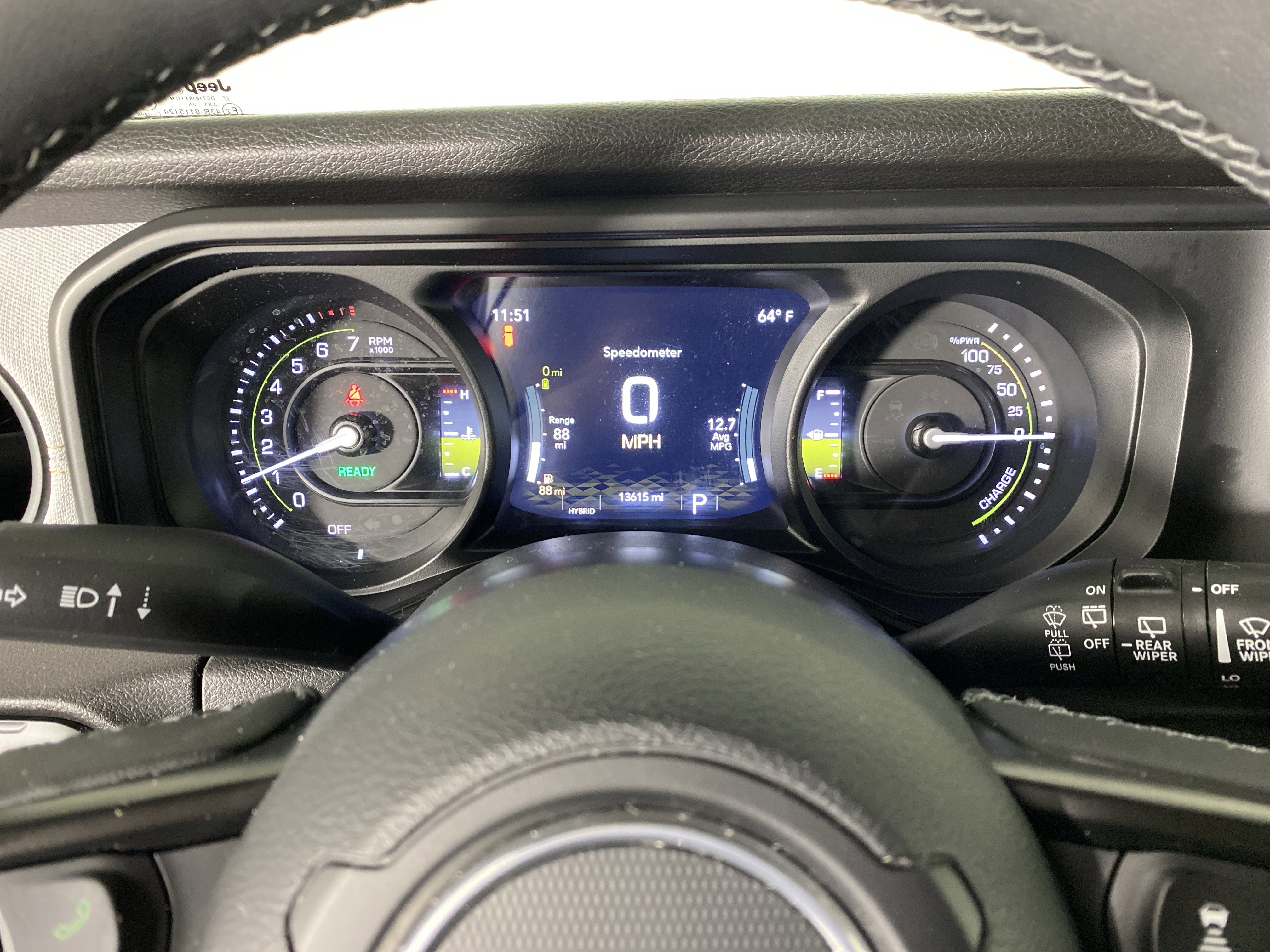 Used 2025 Jeep Wrangler Willys AWD/4WD image 21