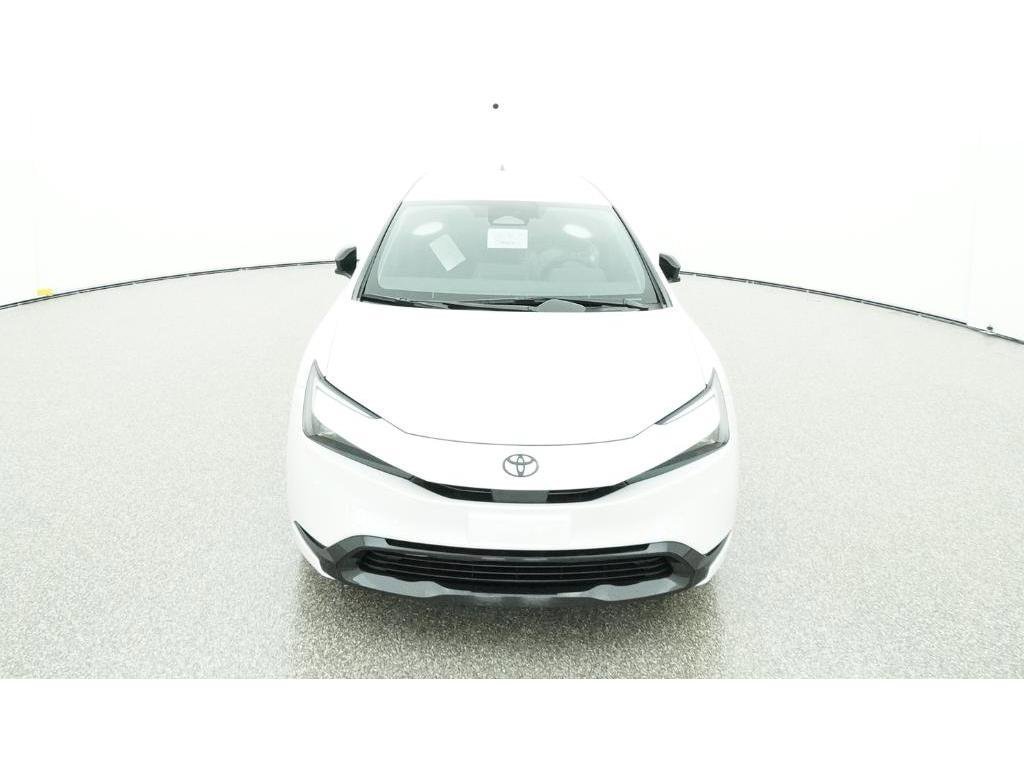 Used 2026 Toyota Prius Plug-In Hybrid FWD image 15
