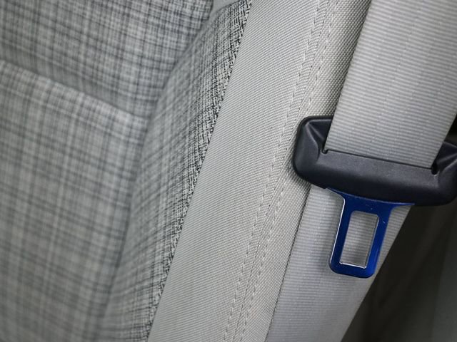 Used 2022 Volvo XC60 B5 Momentum image 14