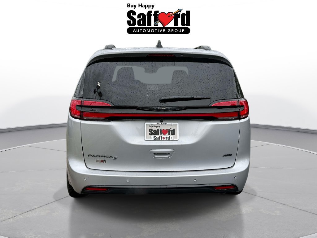 New 2026 Chrysler Pacifica Select w/ S Appearance Package AWD/4WD image 6
