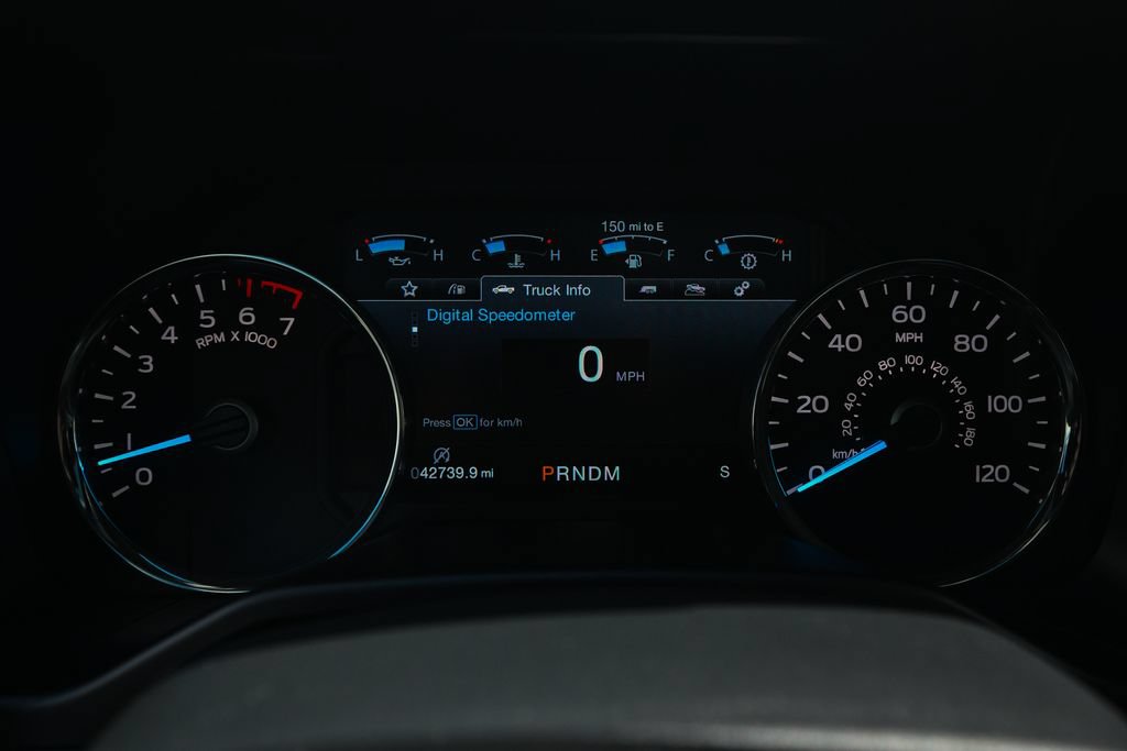 Used 2017 Ford F150 Lariat w/ Equipment Group 502A Luxury AWD/4WD image 40