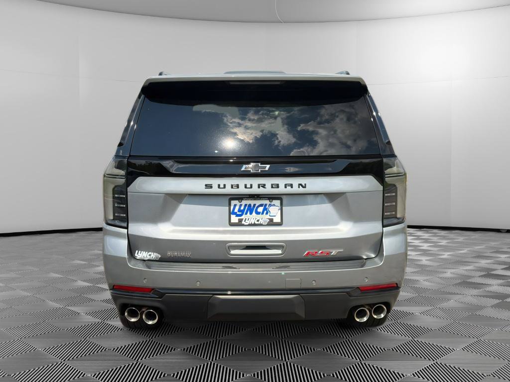 New 2026 Chevrolet Suburban RST w/ RST Capability Package AWD/4WD image 3