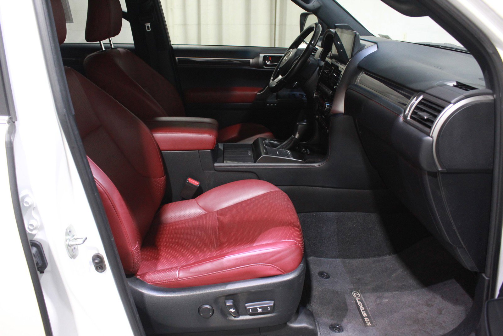 Used 2023 Lexus GX 460 Luxury image 37