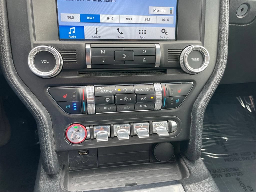 Used 2018 Ford Mustang Premium RWD image 13