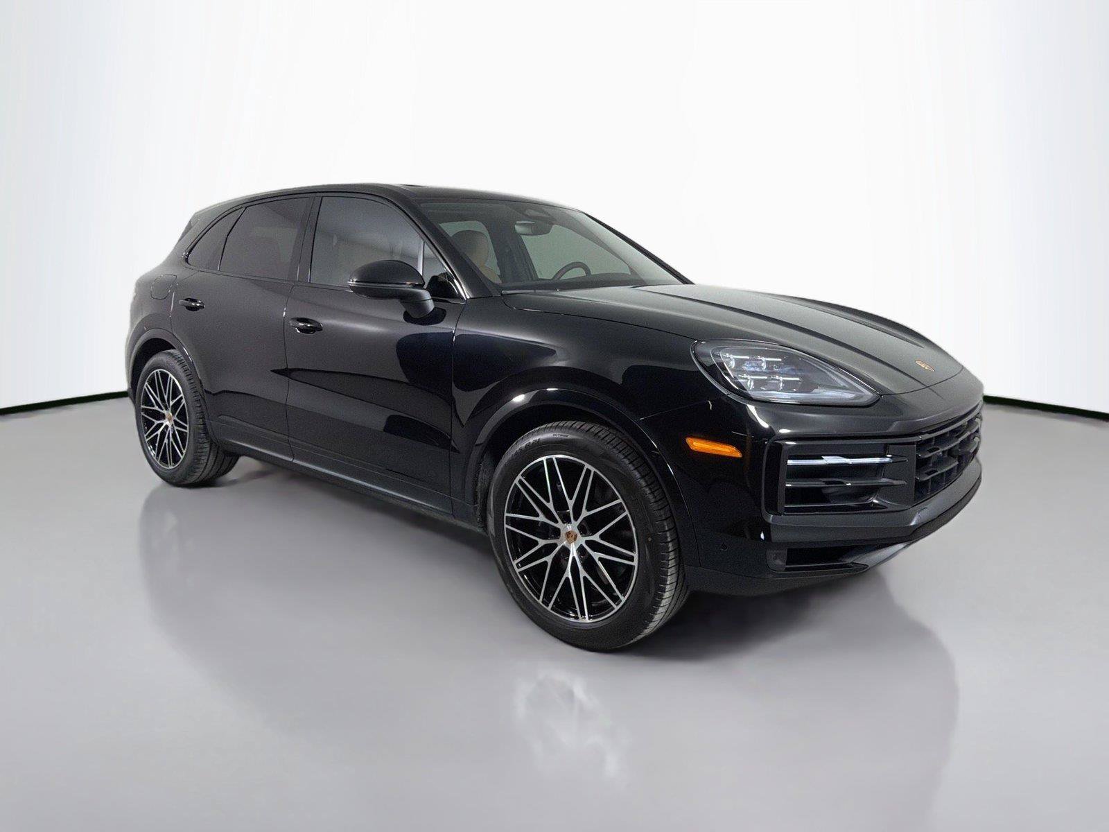 Certified 2026 Porsche Cayenne AWD/4WD image 9