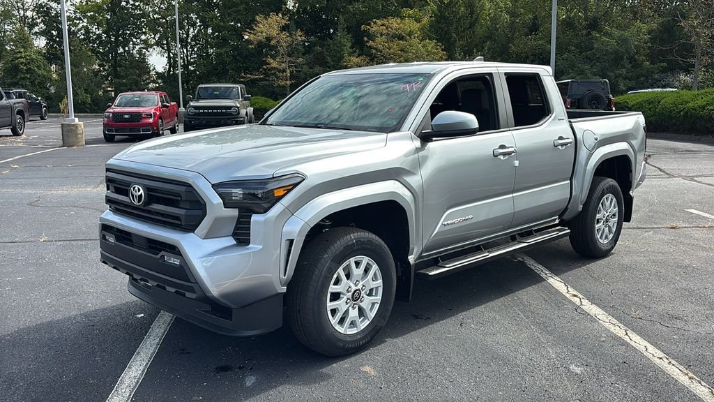 New 2026 Toyota Tacoma SR5 AWD/4WD image 3
