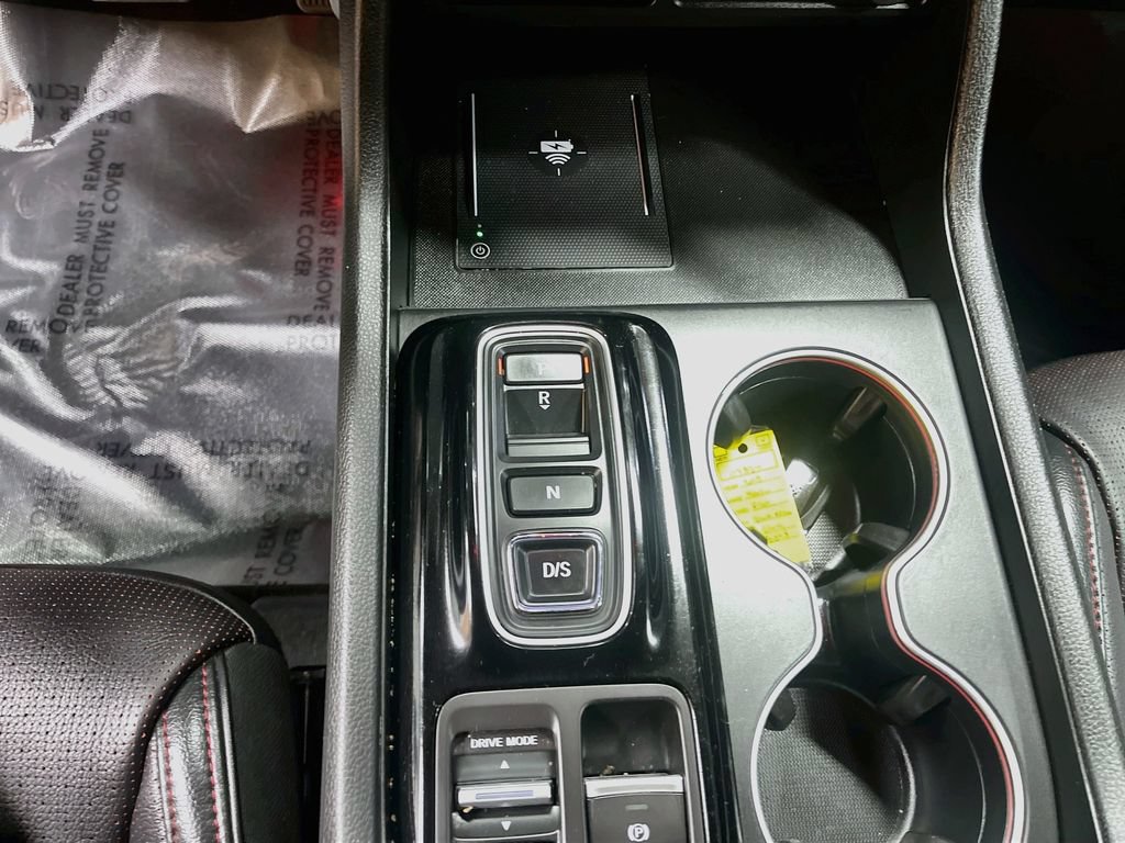 Used 2025 Honda Pilot Black Edition image 17