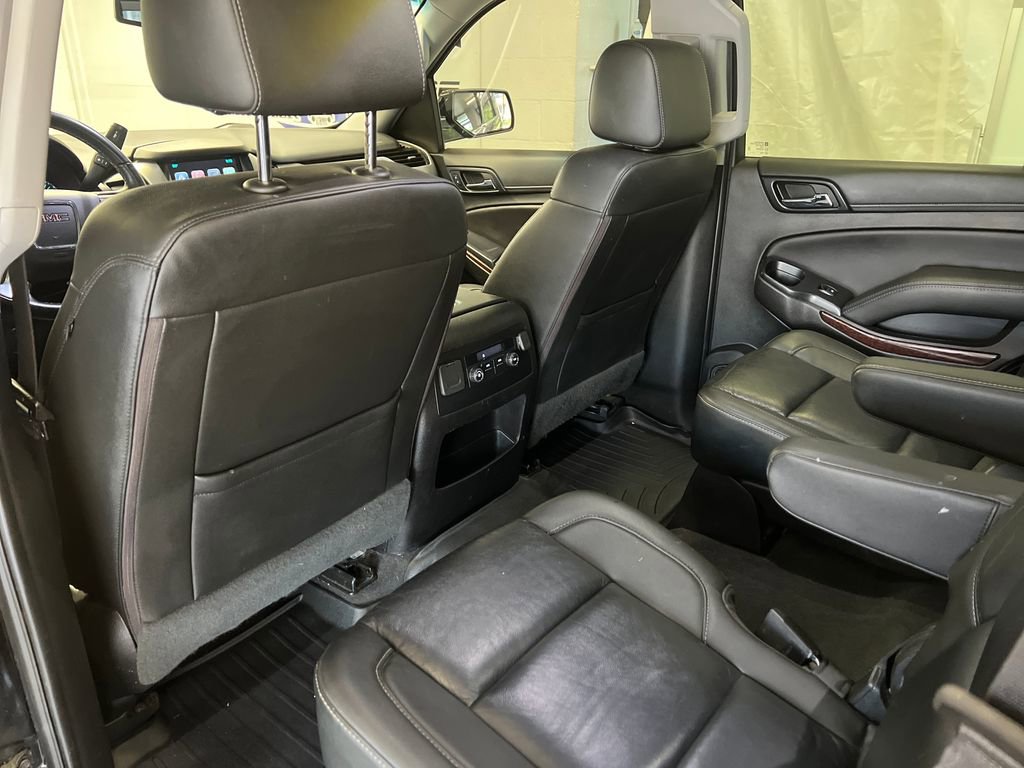 Used 2019 GMC Yukon SLT AWD/4WD image 39